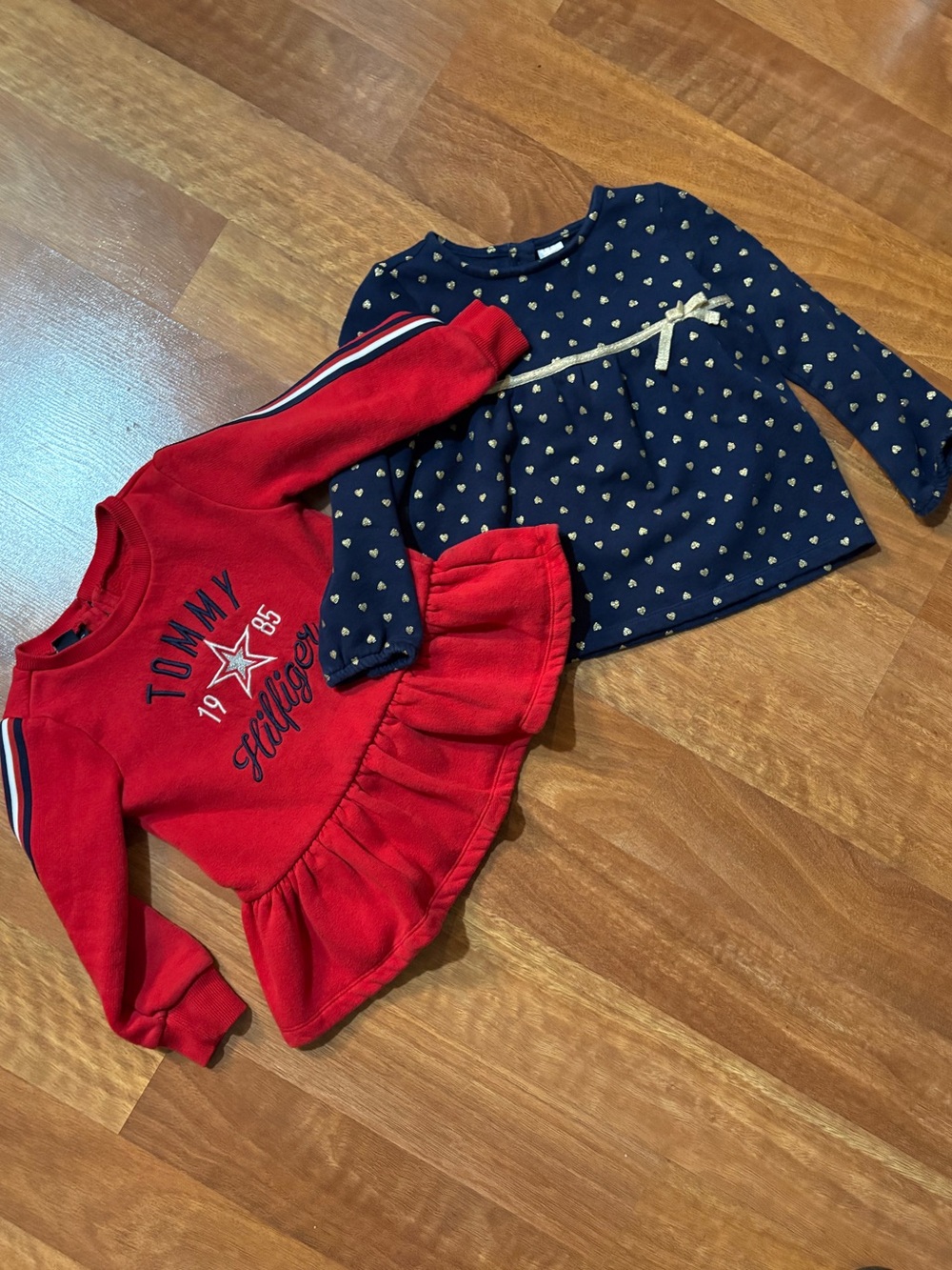 Girls Tommy Hilfiger Red Peplum Sweatshirt & Carters Heart Sweatshirt Set Size 4